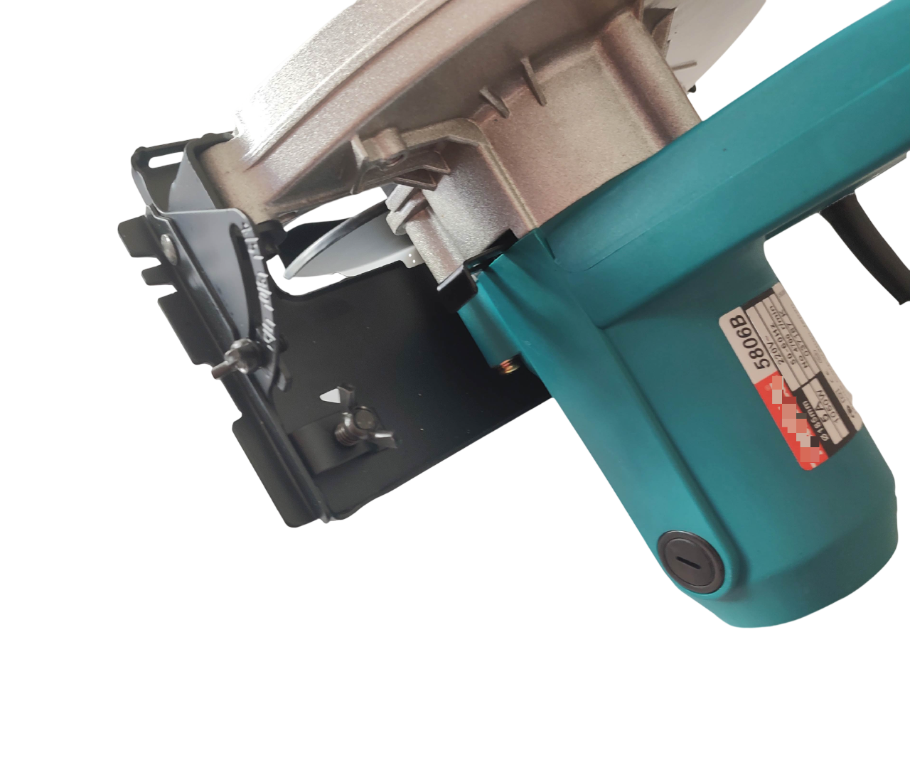 Ručni cirkular 185 mm – 1050 W, brz i precizan